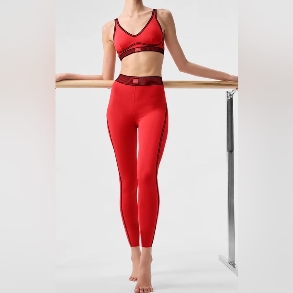 ALO YOGA, NWT set